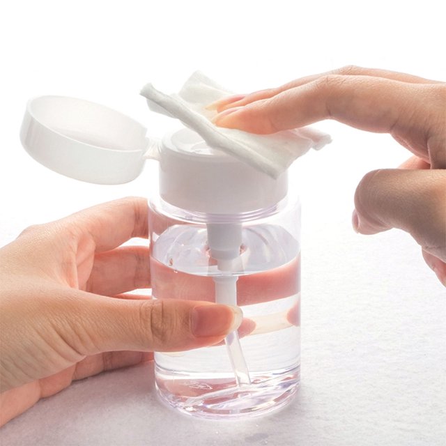 OUNONA 4Pcs Travel Friendly Plastic Refillable Pump Bottle for Makeup Remover 200ml