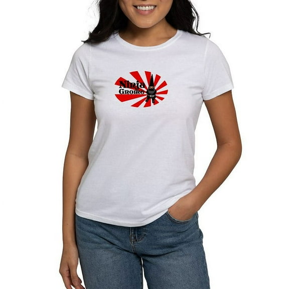 CafePress - Ninja Gnome Women's T Shirt - Women's Classic T-Shirt