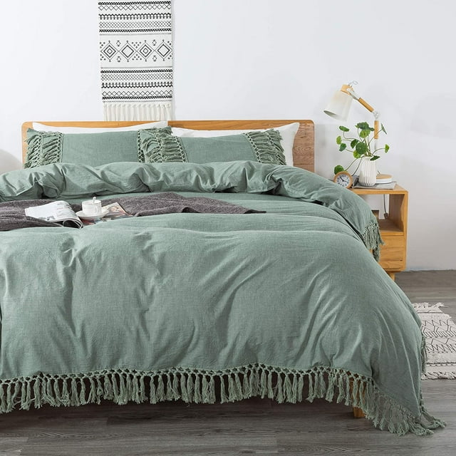 Luxury and Elegant Sage Green Bedding Twin XL 3 Pcs Tassel Bohemian