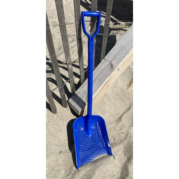 Sand Dipper - Treasure Shovel Digger Sifter â Sand Sifter for Beach Fun or Farm Chicken coop Goat stall Sand Poop Cleaning