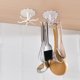 thumbnail image 5 of Organizador de baño autoadhesivo Ganchos de almacenamiento de utensilios de cocina giratorios (blanco) Likrtyny Para estrenar, 5 of 9