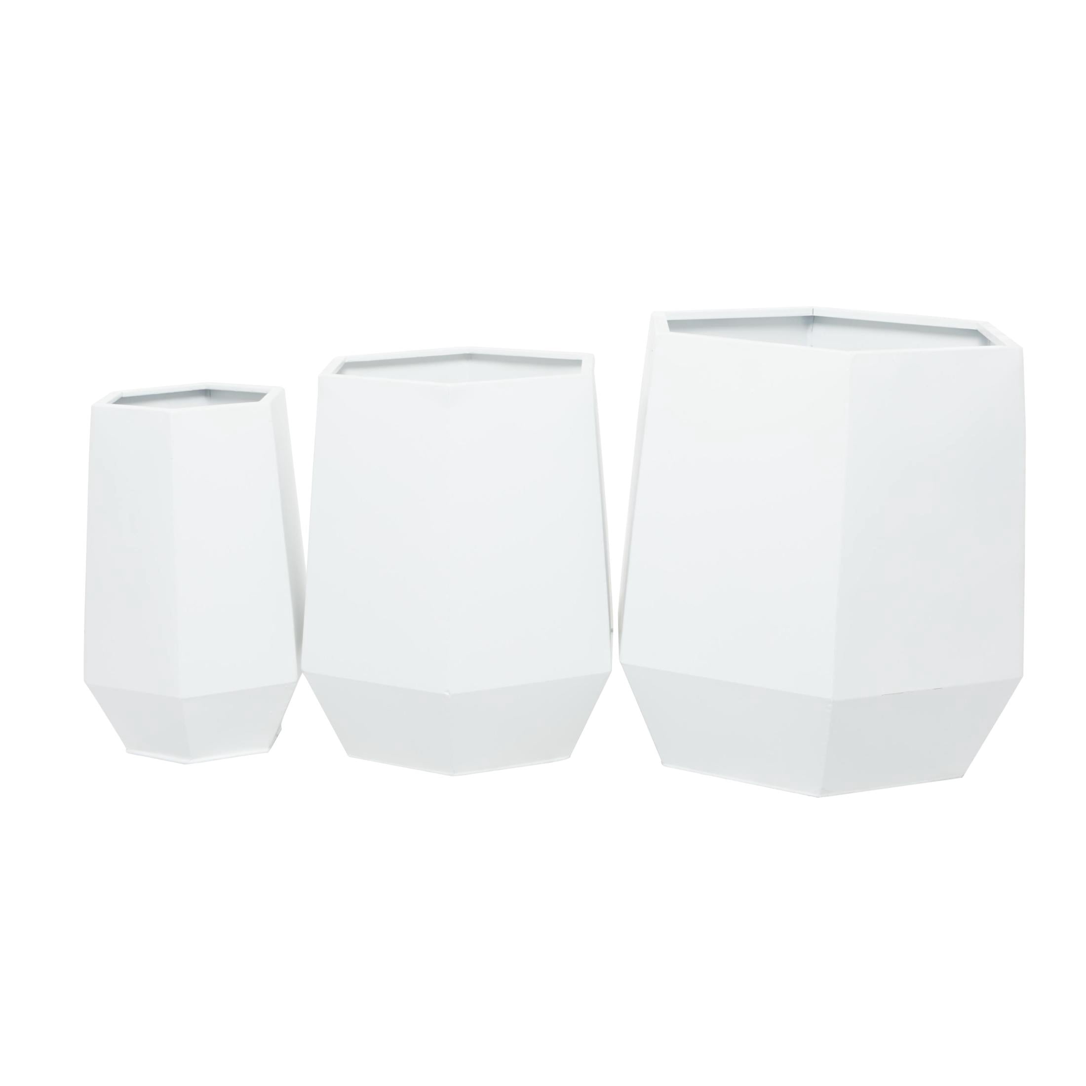 CosmoLiving by Cosmopolitan White Metal Geometric Hexagon Indoor Outdoor Planter, Set of 3 20", 16", 10"W