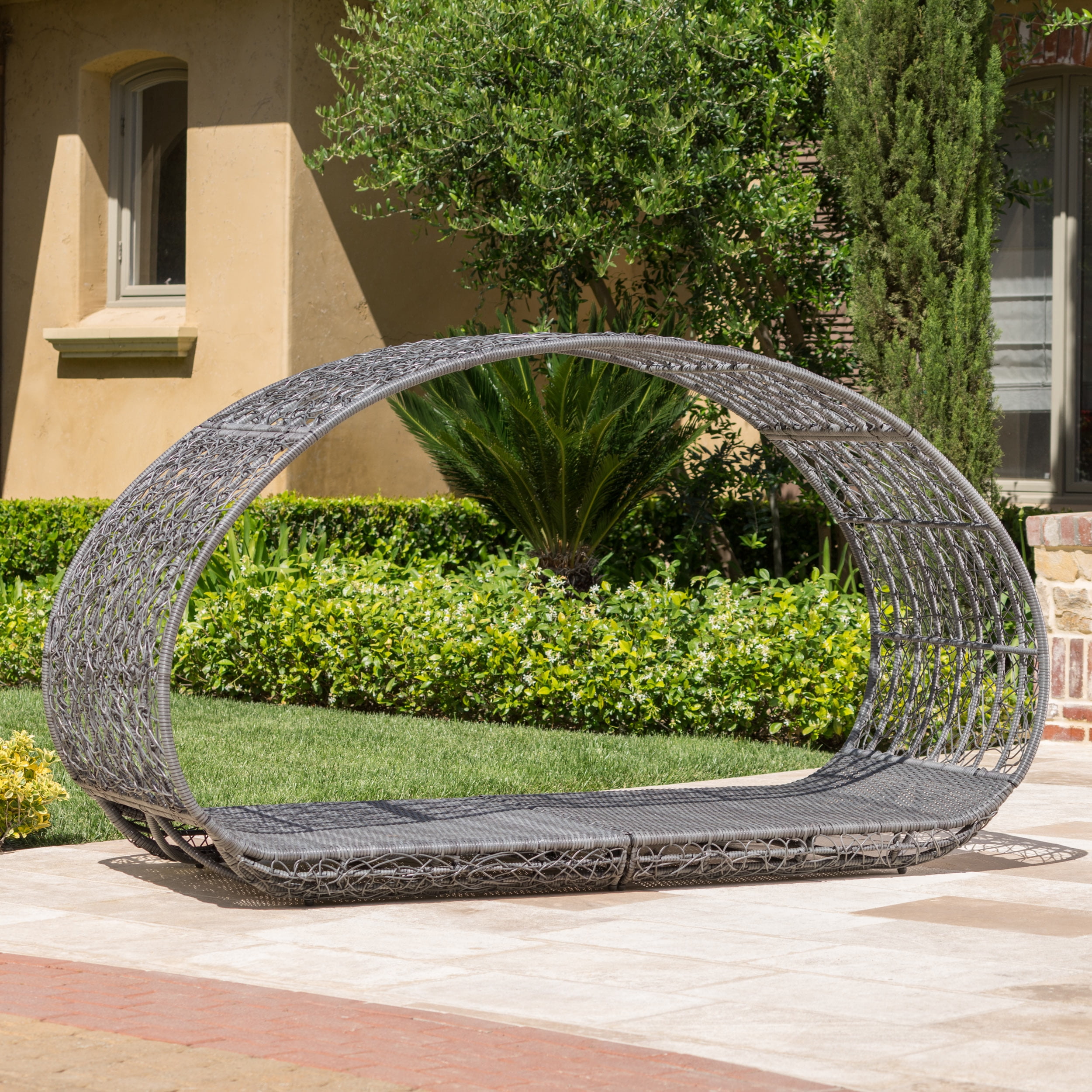 Kinston Outdoor Wicker Daybed with Cushion, Grey, White