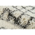 thumbnail image 2 of Momeni Maya 3'11" X 5'7" Contemporary Rug in Ivory, 2 of 4