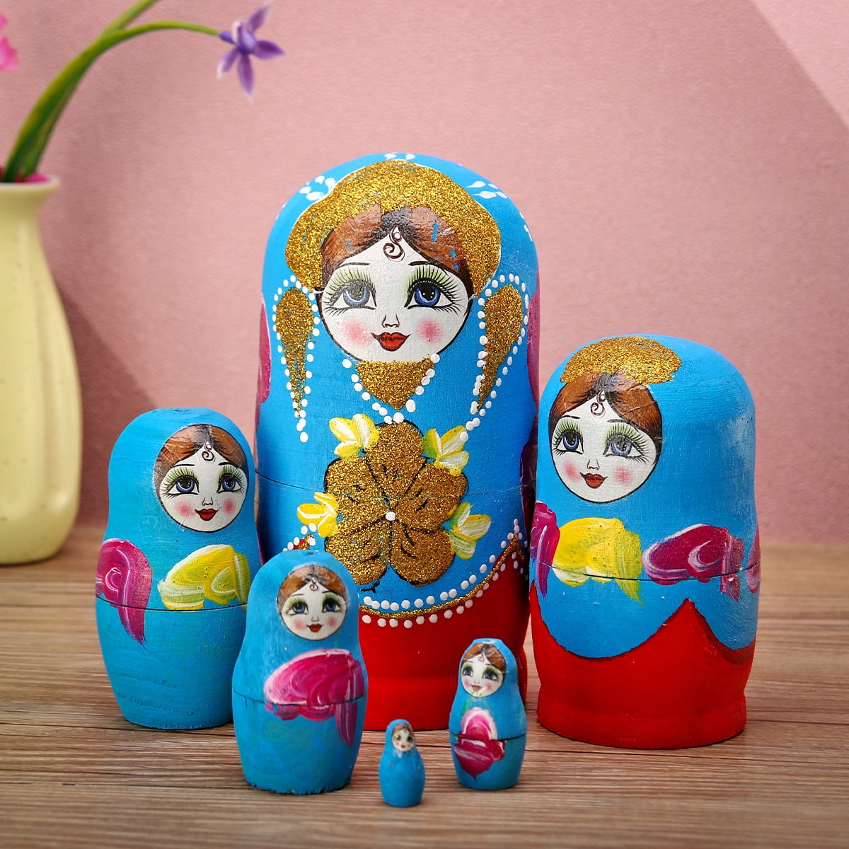 toy nesting dolls