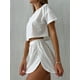 thumbnail image 4 of Conjunto de top corto y pantalones cortos lisos para mujer, atuendo holgado, traje informal, ropa de verano, conjunto de 2 piezas, 2024, 4 of 5