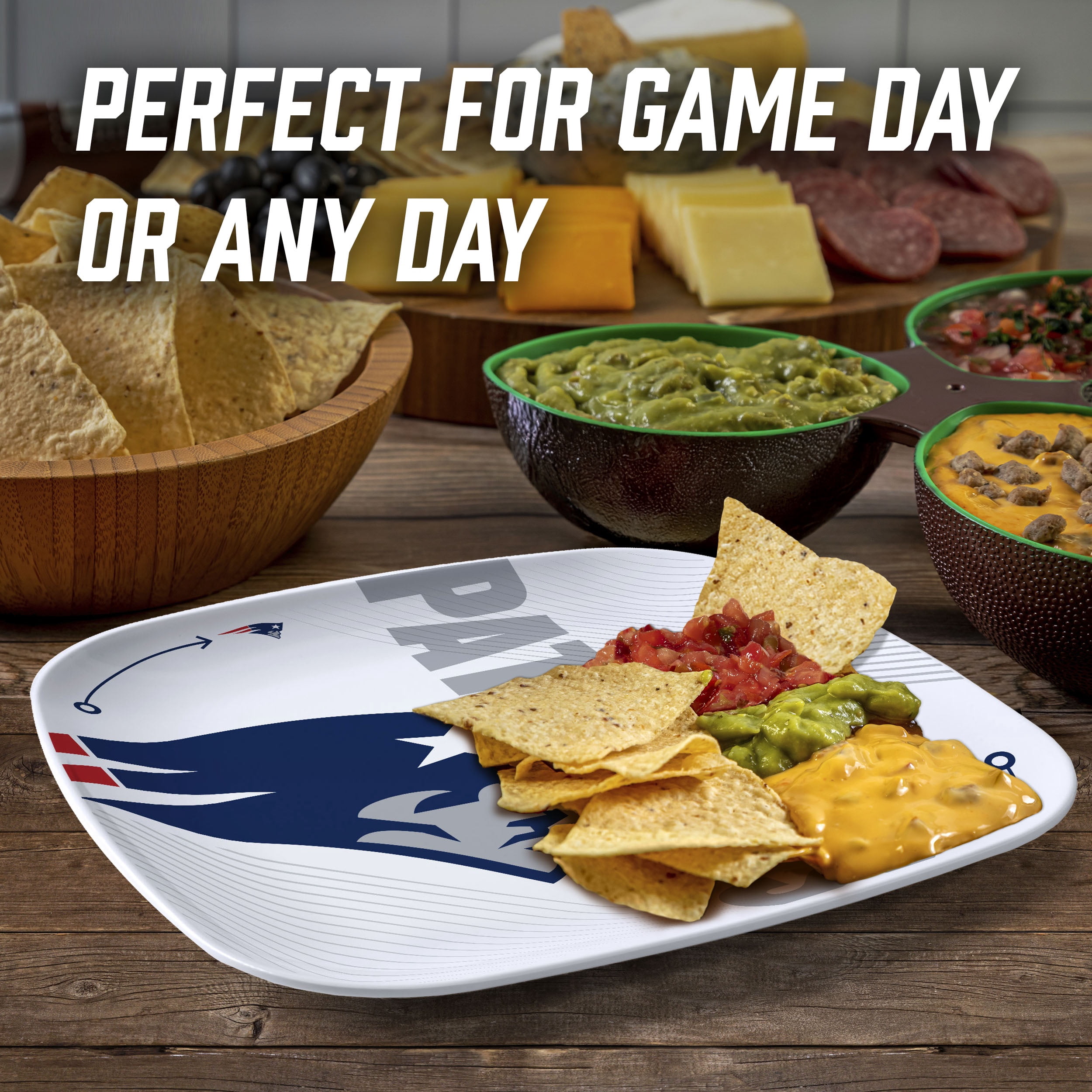 YouTheFan NFL New England Patriots Large Party Plate