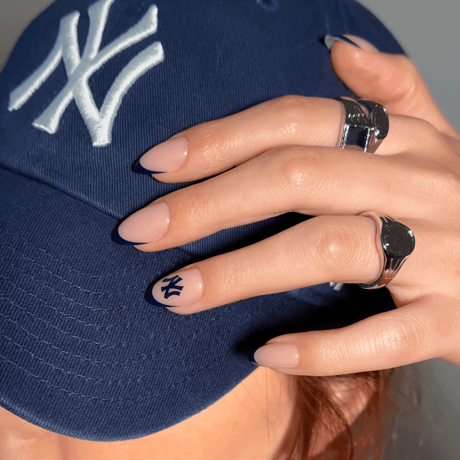 Glamnetic x Fanatics Press On Nails - New York Yankees | Short Almond Fake Nails, MLB Yankees Navy French Tips, Baseball Nails, Salon-Quality | 15 Sizes - 30 Nail Kit with Glue