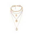 thumbnail image 1 of Collier Femme Mode Vintage Fausse Perle Collier Multi-Couches Pull Collier, 1 of 4