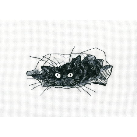 UPC: 4743348404197 | Among black cats M667 Counted Cross Stitch Kit