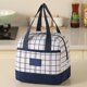 thumbnail image 1 of Bolsa isotérmica a cuadros | Bolsa bento de papel de aluminio grueso | Bolsa de mano de gran capacidad para el trabajo, la escuela o un picnic, 1 of 9