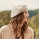 thumbnail image 3 of Gorro de lana de otoño e invierno para mujer más boina de invierno de terciopelo, 3 of 5