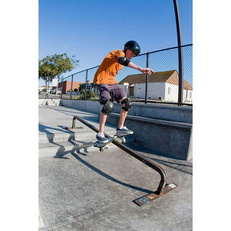 Razor RipStik G Caster Board, 2 Wheel Pivoting Skateboard with 360-degree Casters, for Kids, Teens, and Adults