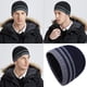 thumbnail image 4 of Gorro de invierno cálido de punto con puños lisos y estilo trineo, 4 of 5