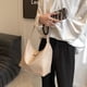 thumbnail image 5 of Bolso de hombro Simple para mujer, bolso de cuero PU para ocio, bolso de viaje para mujer, 5 of 7