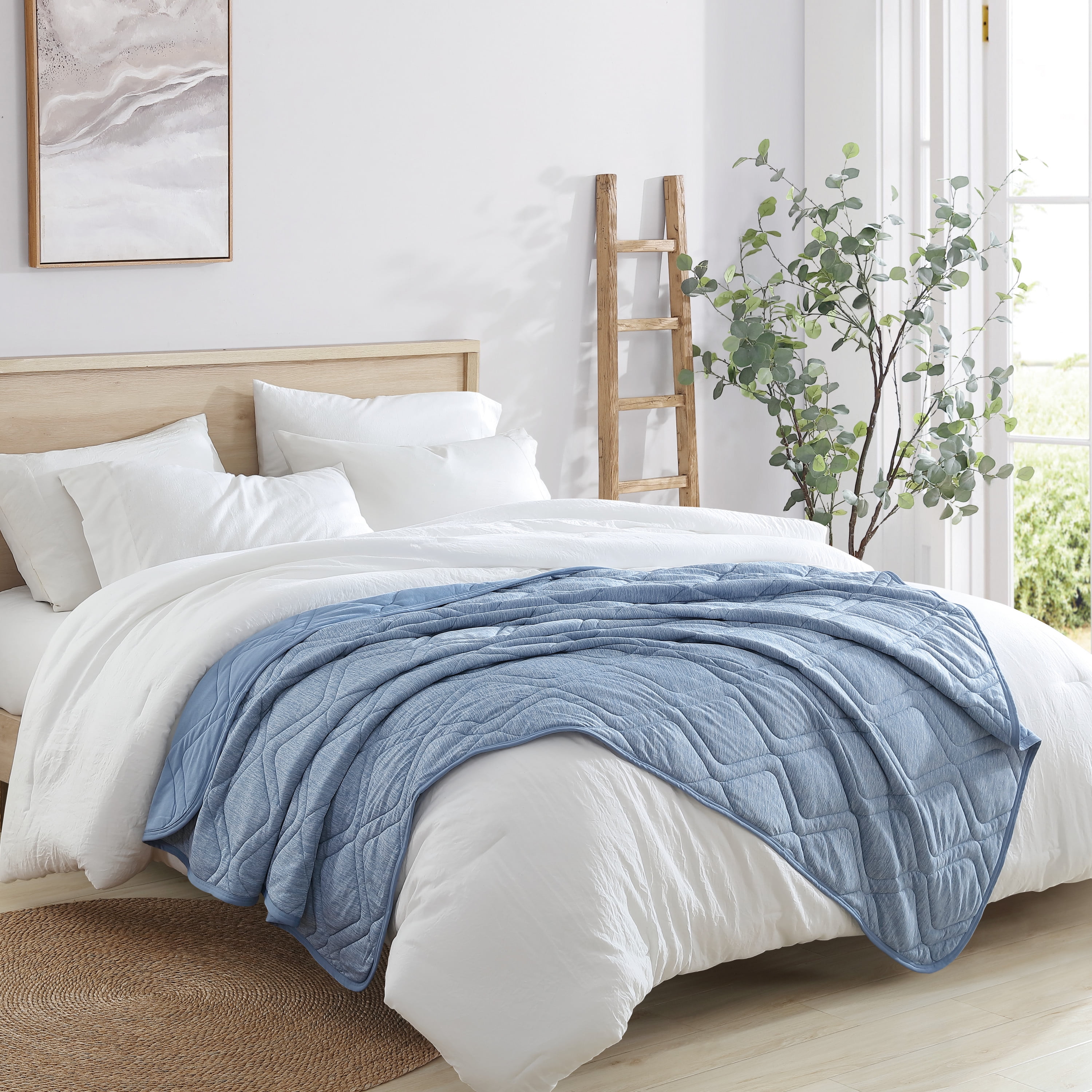 Brookstone Cooling Comfort Throw - Innovative Cooling Dual-Sided Throw - Oversized Cool Blanket for Hot Sleepers - Cooling Blankets for Sleeping - Nylon and Polyethylene Cooling Blanket - Faded Denim