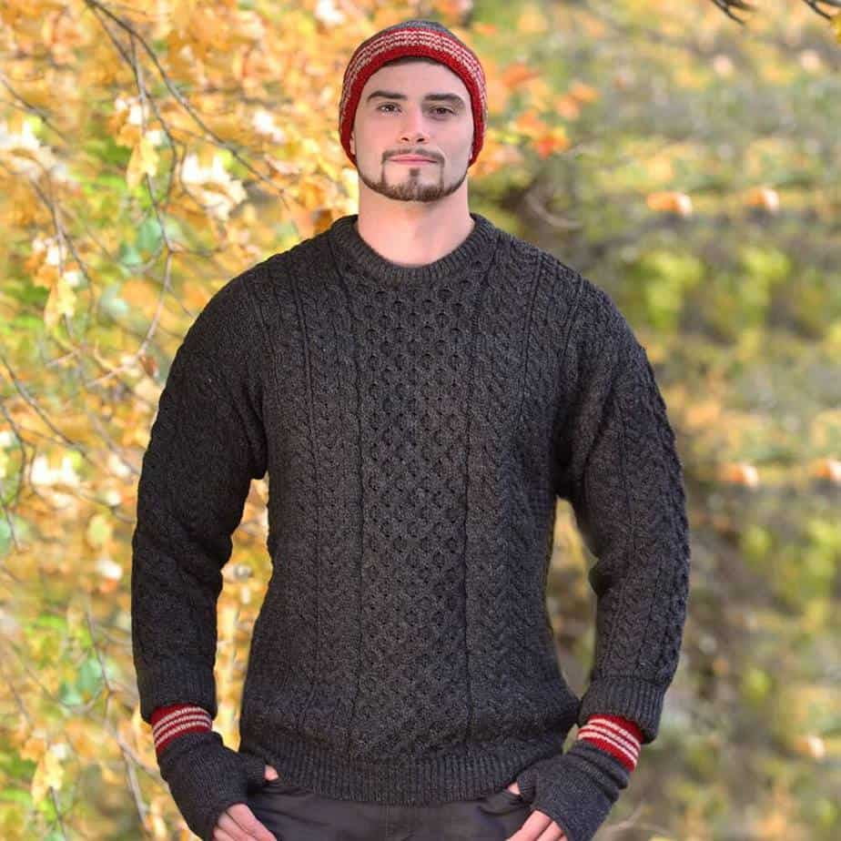 Aran Woollen Mills Mens Traditional Aran Sweater, Real Irish Wool, Made in  Ireland, Medium, Gray - Walmart.com