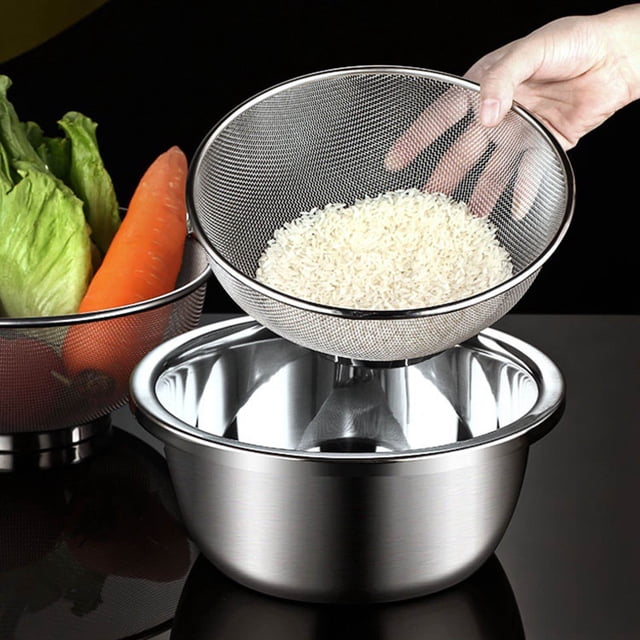 2PC Stainless Steel Microporous Colander Large Capacity Mixing Bowl for Washing Vegetables Fruits Rice and Draining Cooked Pasta 2PCS