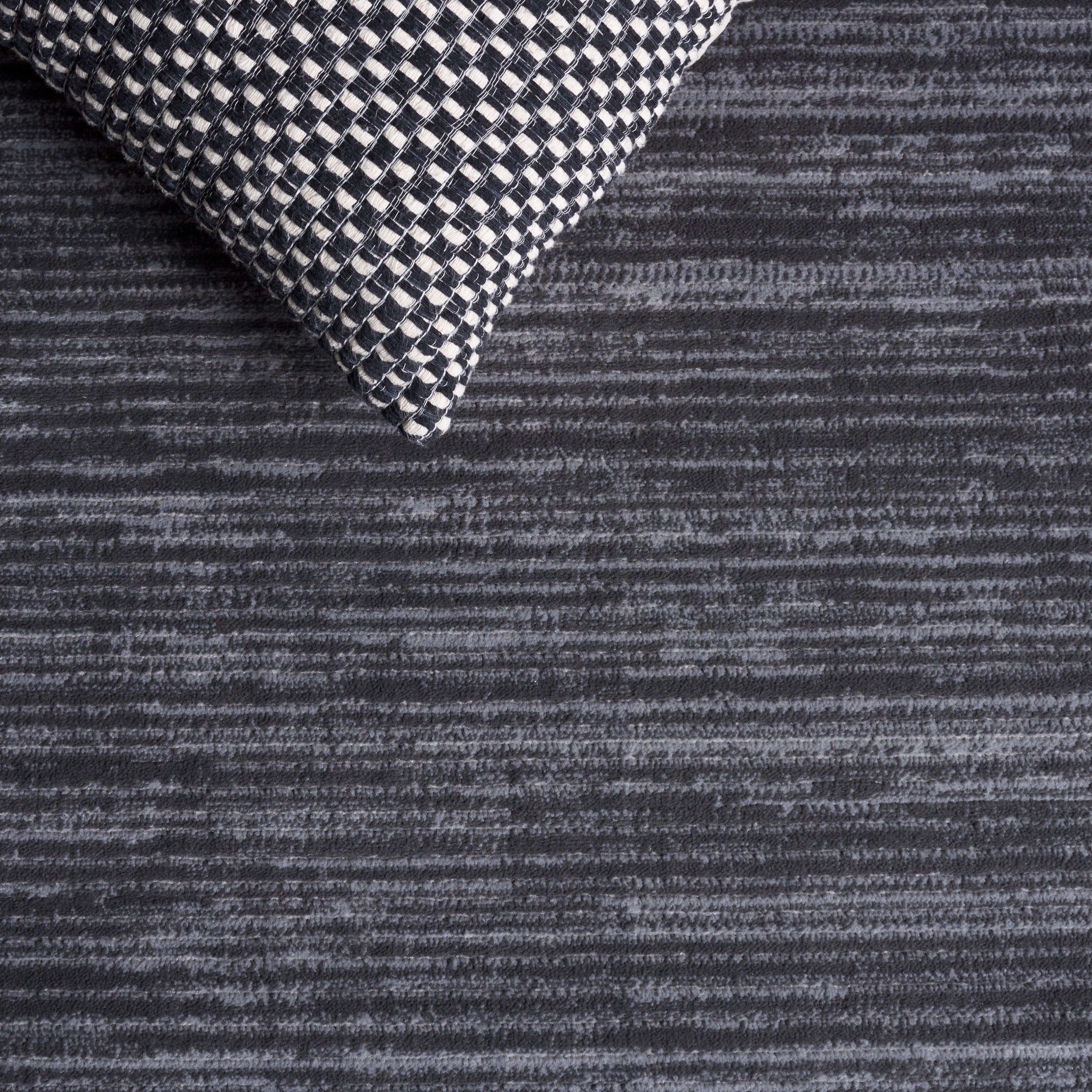 SAFAVIEH Vision Adrasteia Overdyed Solid Runner Rug, Grey, 2'2" x 22' - Modern Design, Grey, Non-Shedding & Easy Cleaning, Ideal for Living Room, Bedroom, Dining Space, Entryway, Hallway, Kitchen