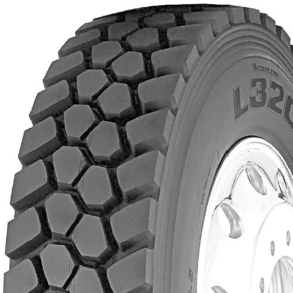 Bridgestone L320 11r225 146 G Drive Commercial Tire