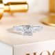 thumbnail image 2 of JeenMata Anillo de Bodas de Corte Princesa de 1,75 Quilates - Anillo de Promesa - Anillo con Canal Pavé - Anillo con Puntas - Anillo de Compromiso - Baño de Oro Blanco de 18 K sobre Plata, 2 of 7