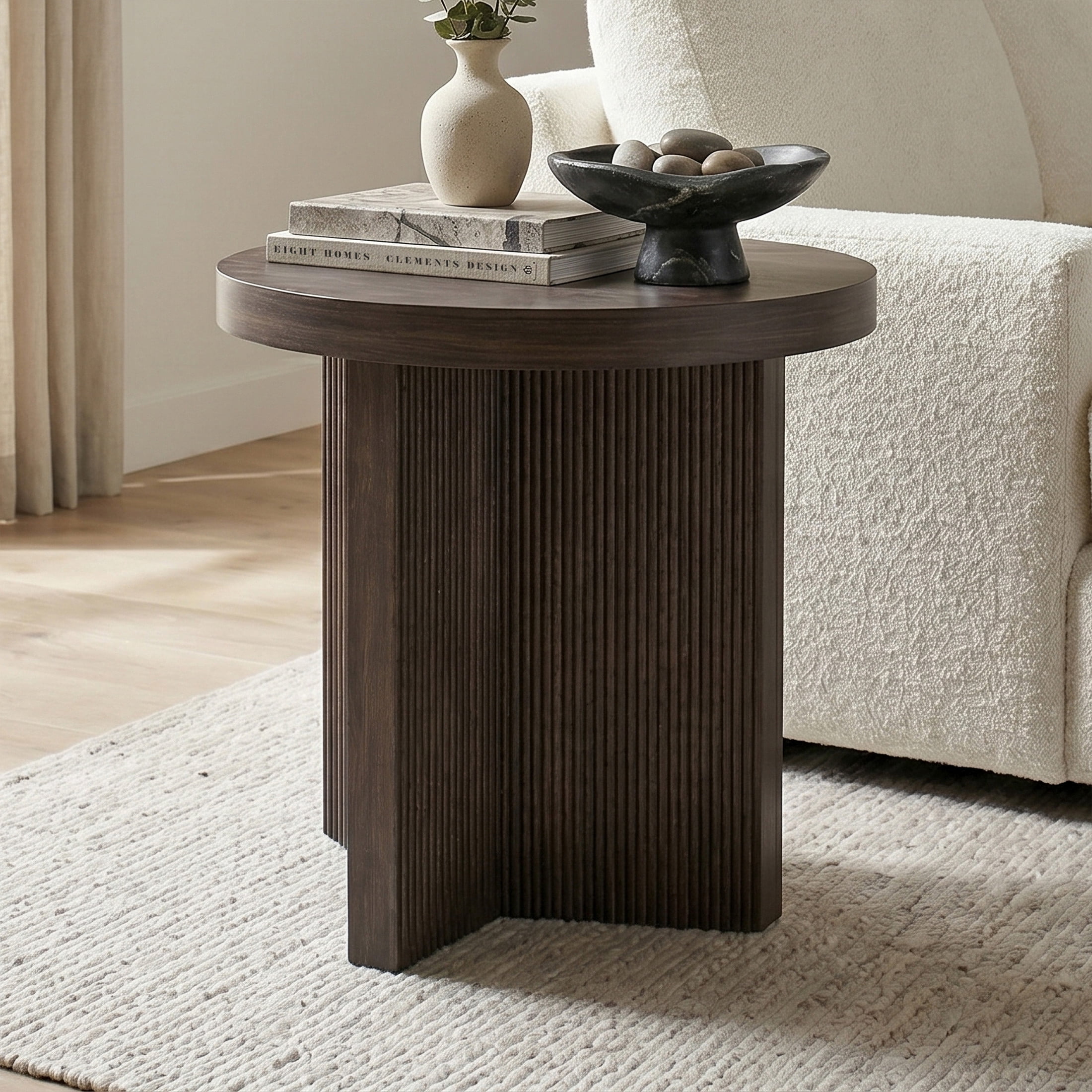Evelyn&Zoe Scandinavian 22" Wide Alder Brown Side Table