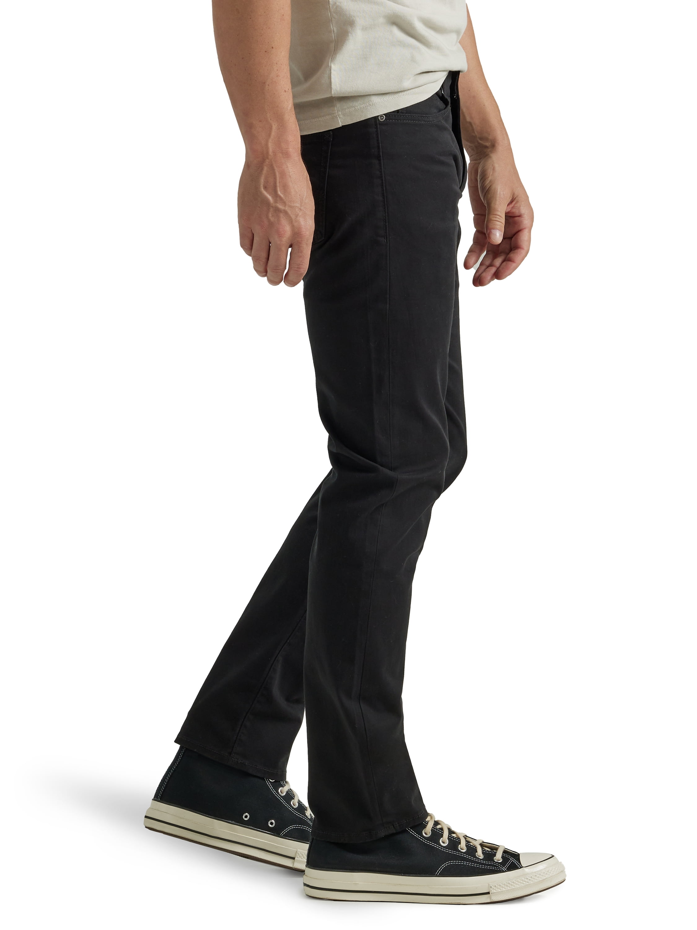 Men's Extreme Motion 4-Way Stretch Slim Straight Jean in Wallace