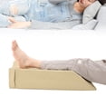 thumbnail image 1 of Almohada Para Levantamiento De Piernas Con Esponja Para Piernas, Almohada Cómoda Inclinada De 45 Grados Para Después De La Cirugía, 63x21x16cm, 1 of 7