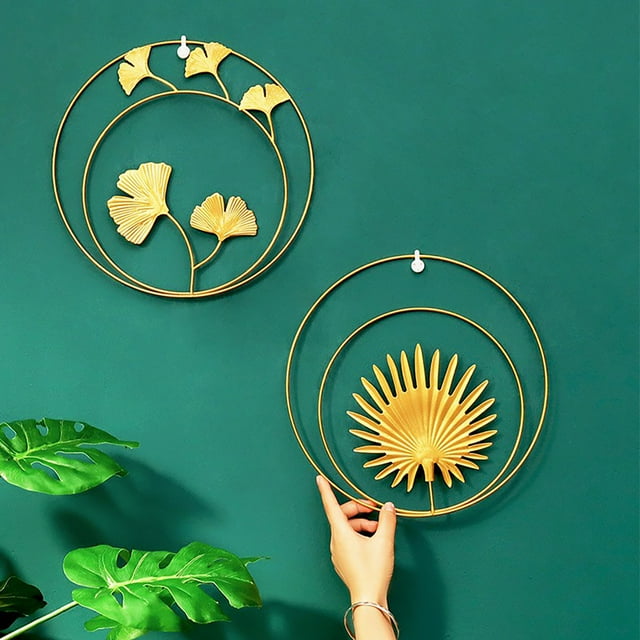 Vaidha Living Room Gold Round Ginkgo Leaf Metal Wall Hanging