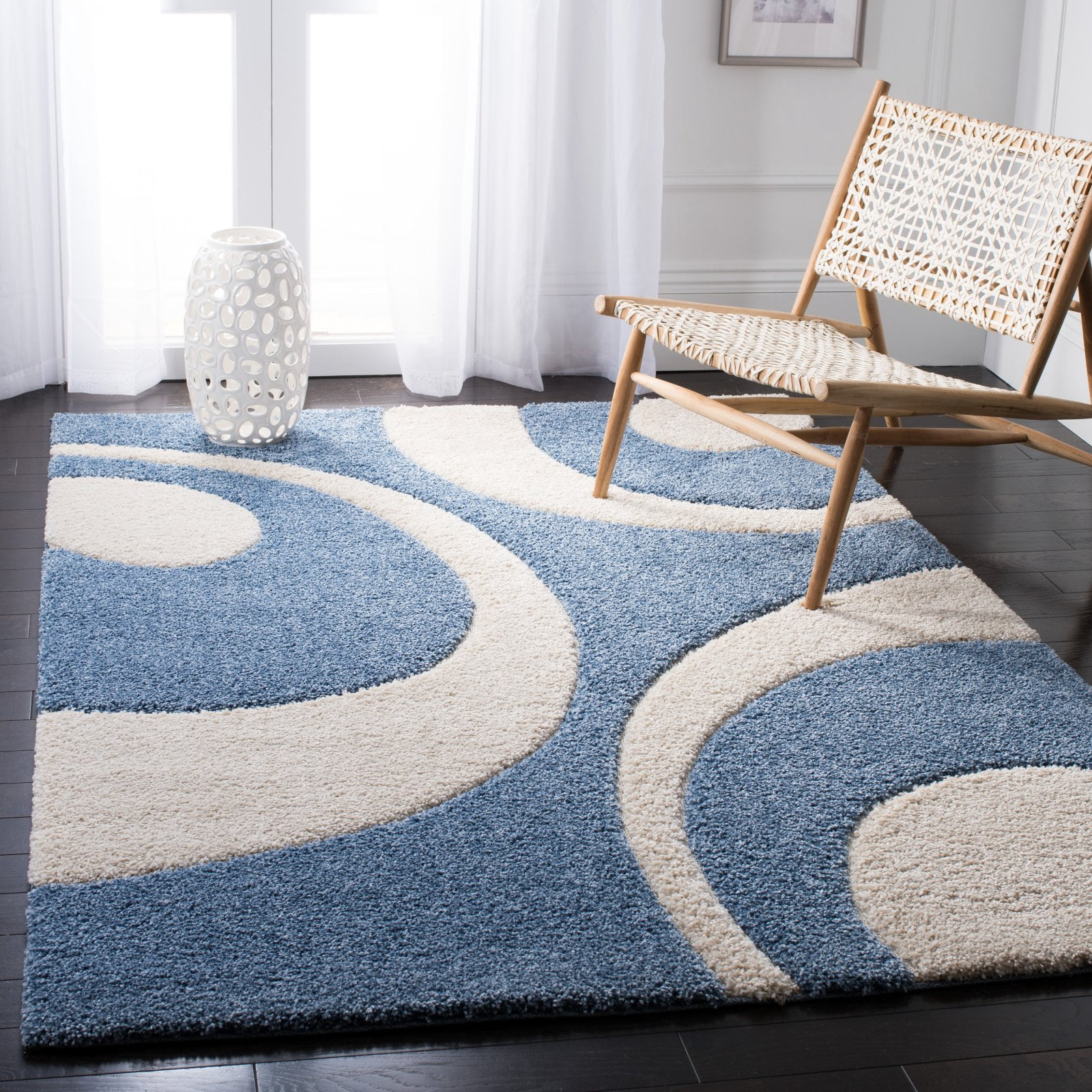 SAFAVIEH Florida Mirabelle Geometric Shag Area Rug, Grey/Ivory, 6'7" x 6'7" Round