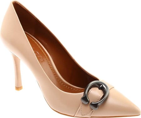 coach signature pumps