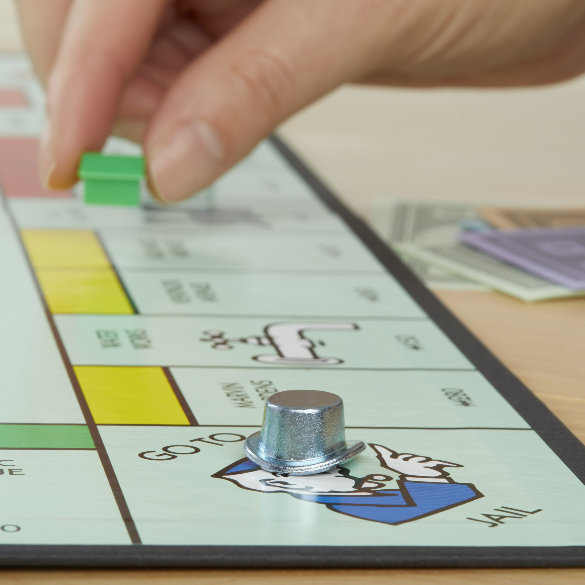 Monopoly Juego de mesa, juego familiar para 2 a 6 jugadores 2