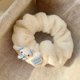thumbnail image 4 of Banda para el cabello de intestino grueso de peluche de perro Yugui que combina con todo Accesorios para el cabello súper lindos Cuerda, 4 of 5