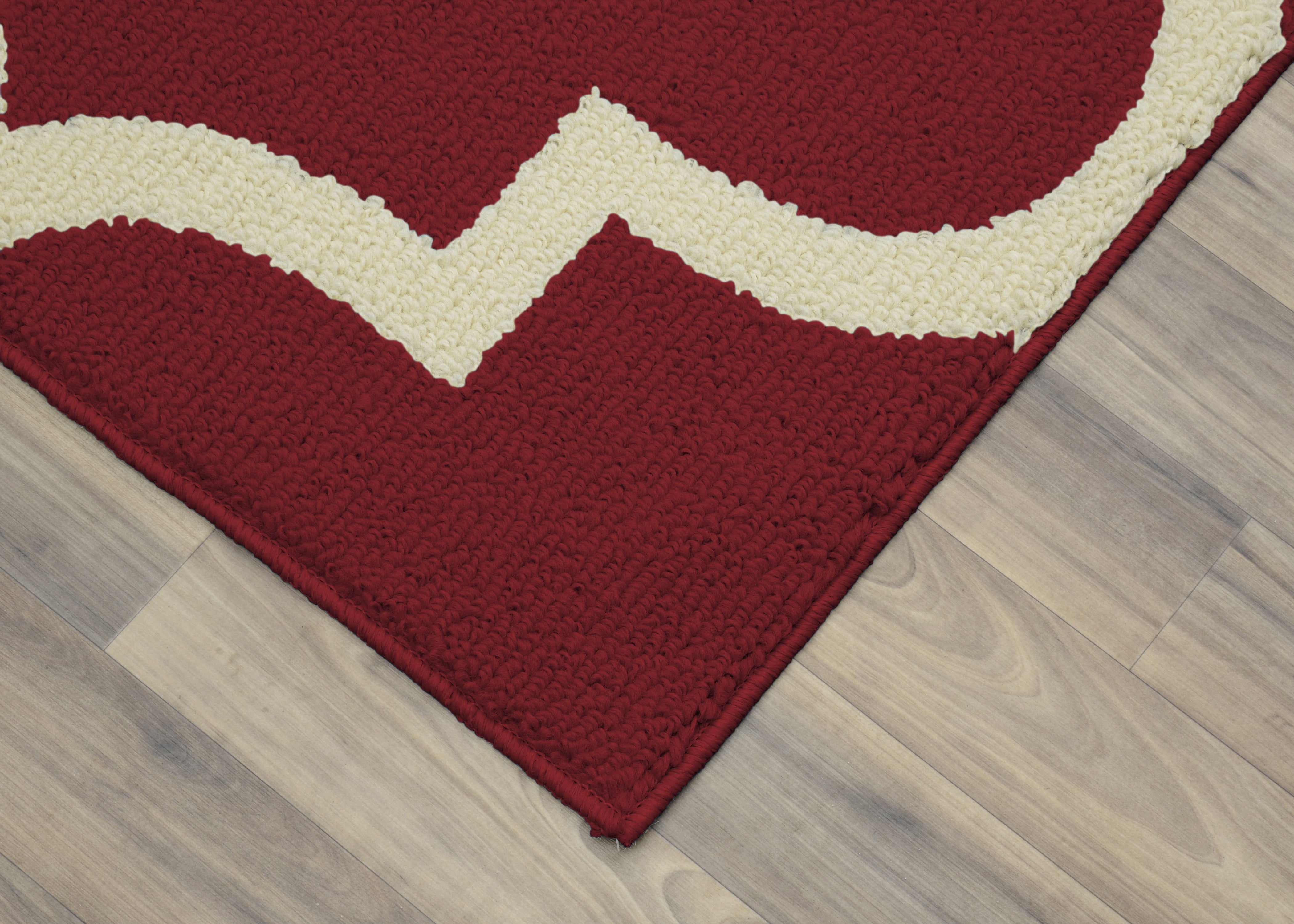 Mainstays Quatrefoil Chili Red/Ivory Indoor Area Rug, 9' x 12'