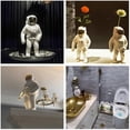 thumbnail image 3 of 2x creativo modelo estatua escultura estatuil espacio exterior regalos juguete para estante dormitorio Zulema Estatuilla de astronauta, 3 of 8