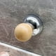 thumbnail image 5 of 2 ganchos con ventosa para bolas de dopamina | Ganchos de pared extraíbles sin perforar | Material de madera | Adhesivo fuerte | Pequeños ganchos de almacenamiento para organizar el baño, el, 5 of 6