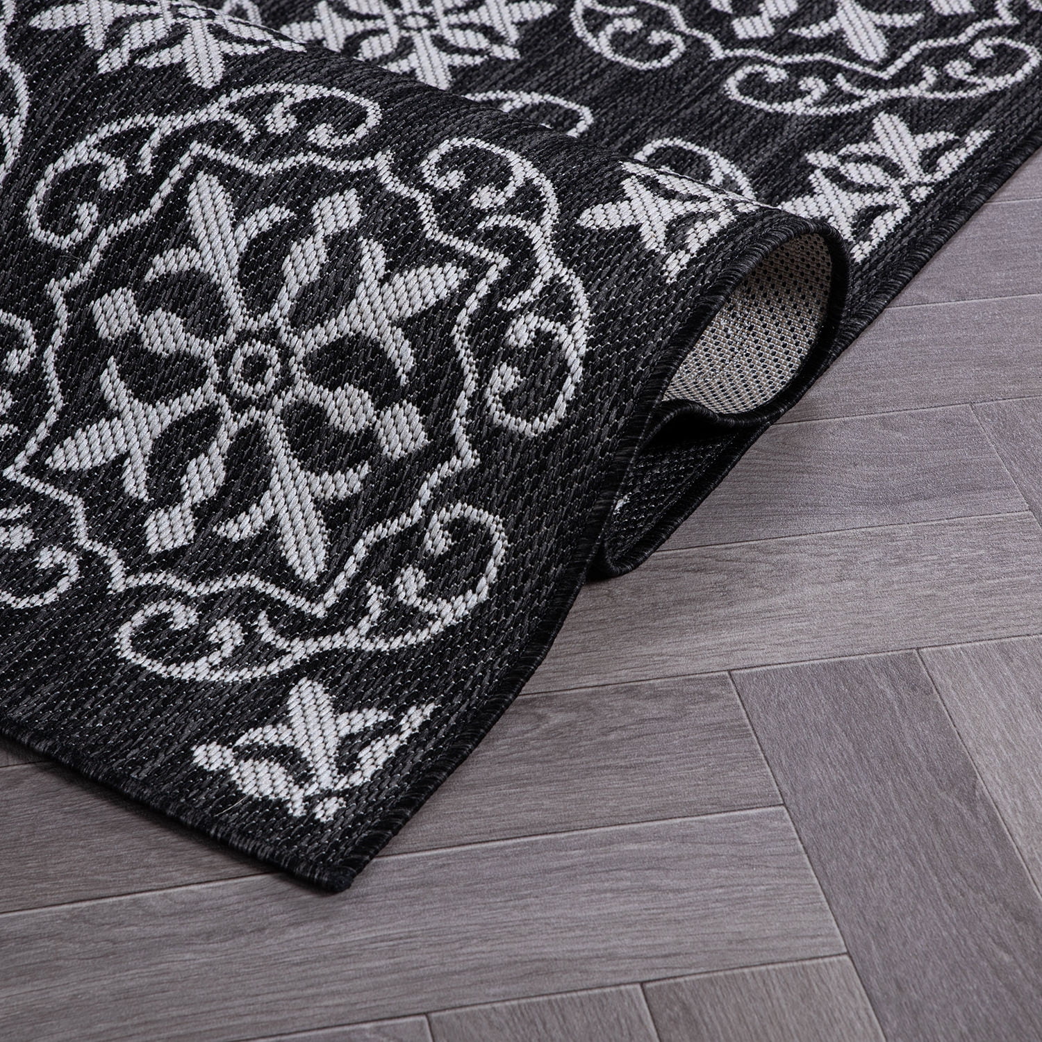 World Rug Gallery Transitional Geometric Textured Flat Weave Indoor/Outdoor Area Rug - BLACK 2'x7'