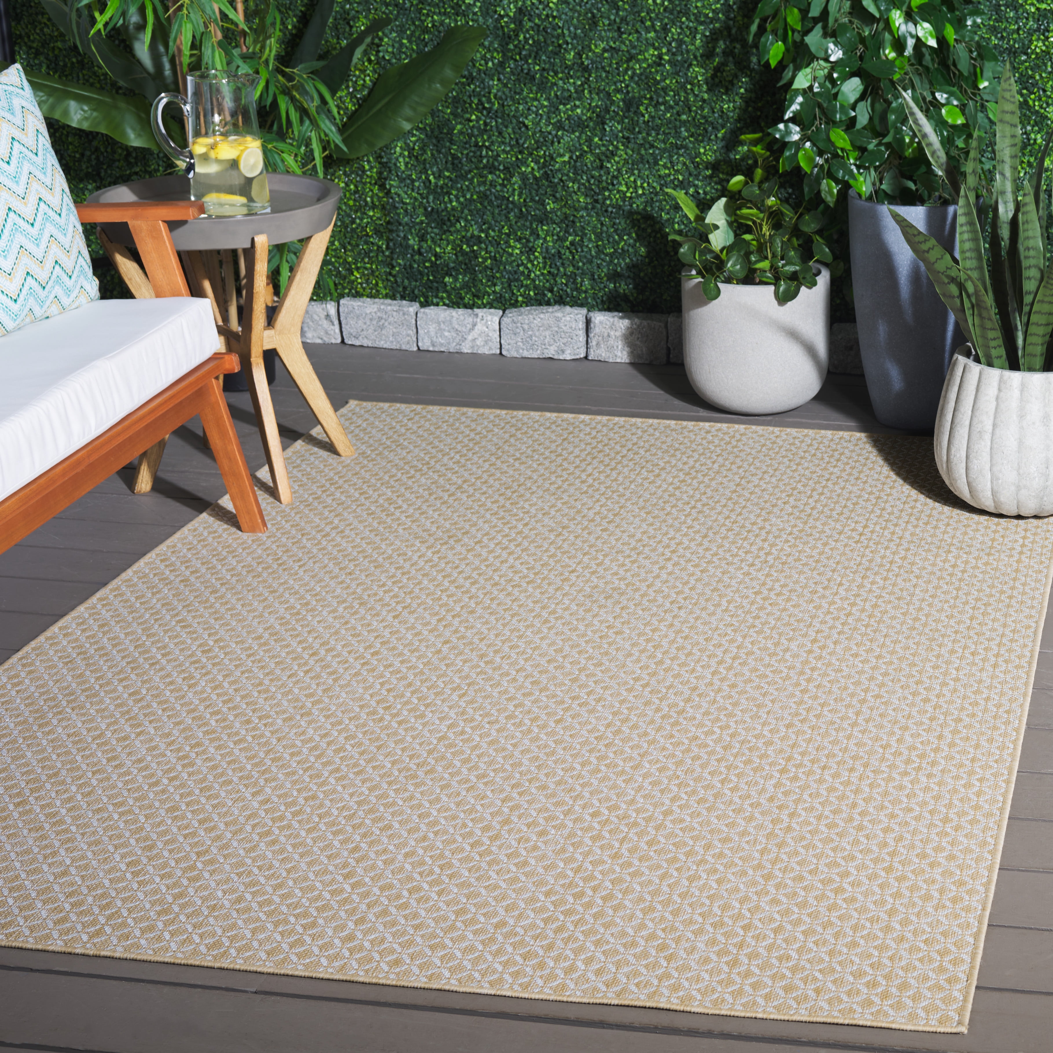 SAFAVIEH Terrace Bayon Geometric Indoor/Outdoor Area Rug, Beige/Ivory, 6'7" x 6'7" Square