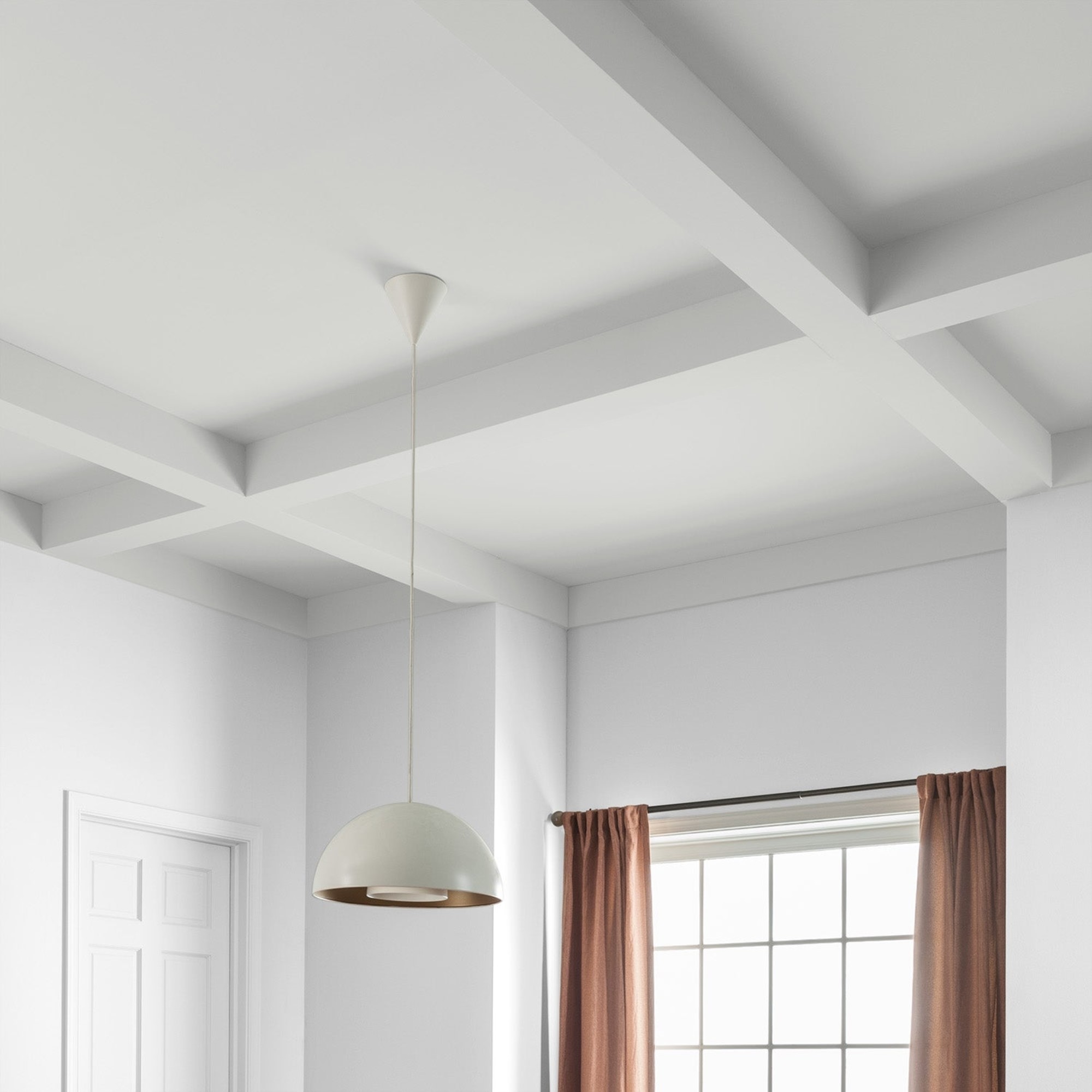 Glidden High Endurance Plus Delicate White Ultra Flat Interior Ceiling Paint and Primer, 1 Gallon
