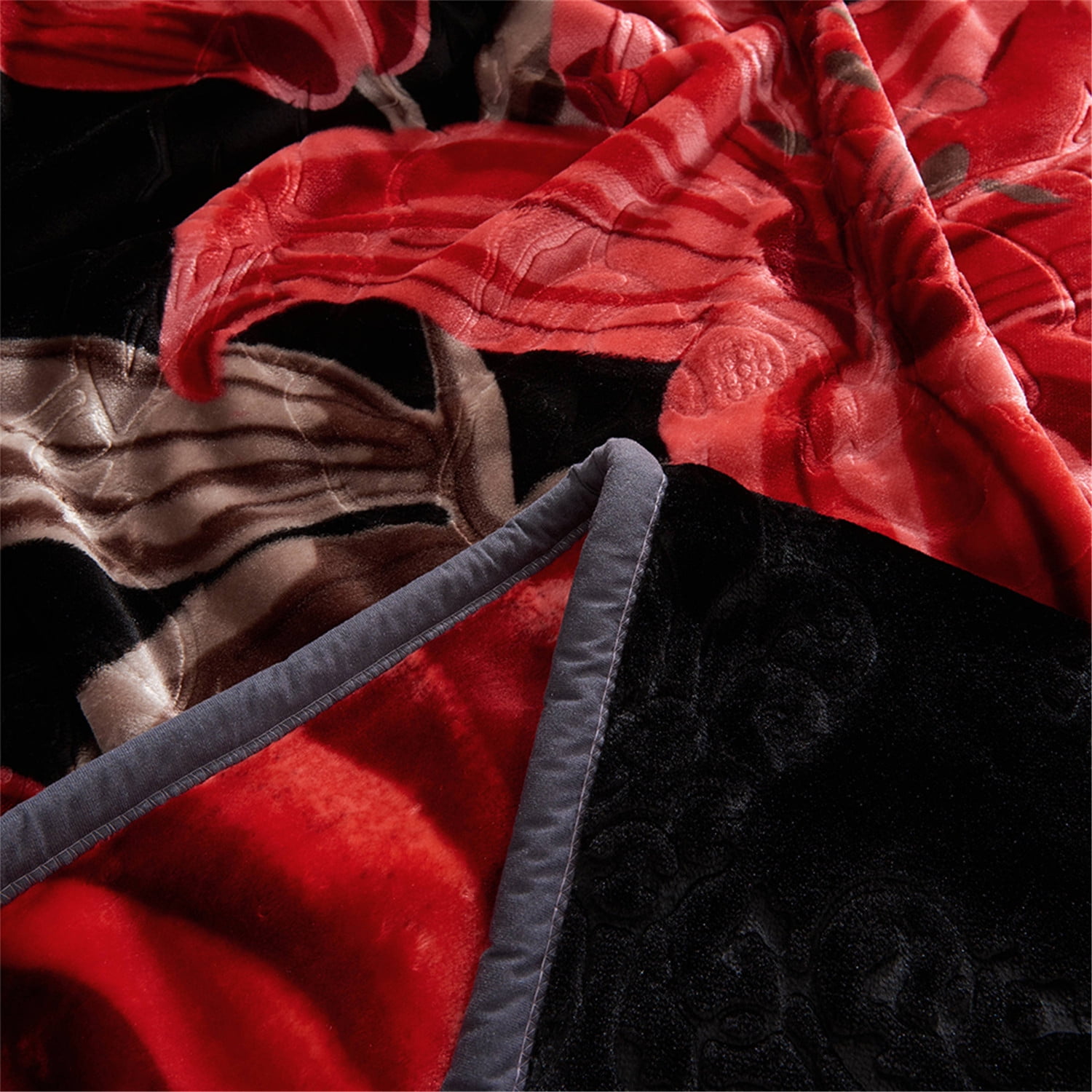 MERRY HOME Full/Queen Size Fleece Blanket For Bed, A & B Patterns Soft Warm Floral Blanket, Microfiber Plush Middle Weight Bed Blanket For All Season, Black Background Red Rose/Lily, 5LB, 75"x87"