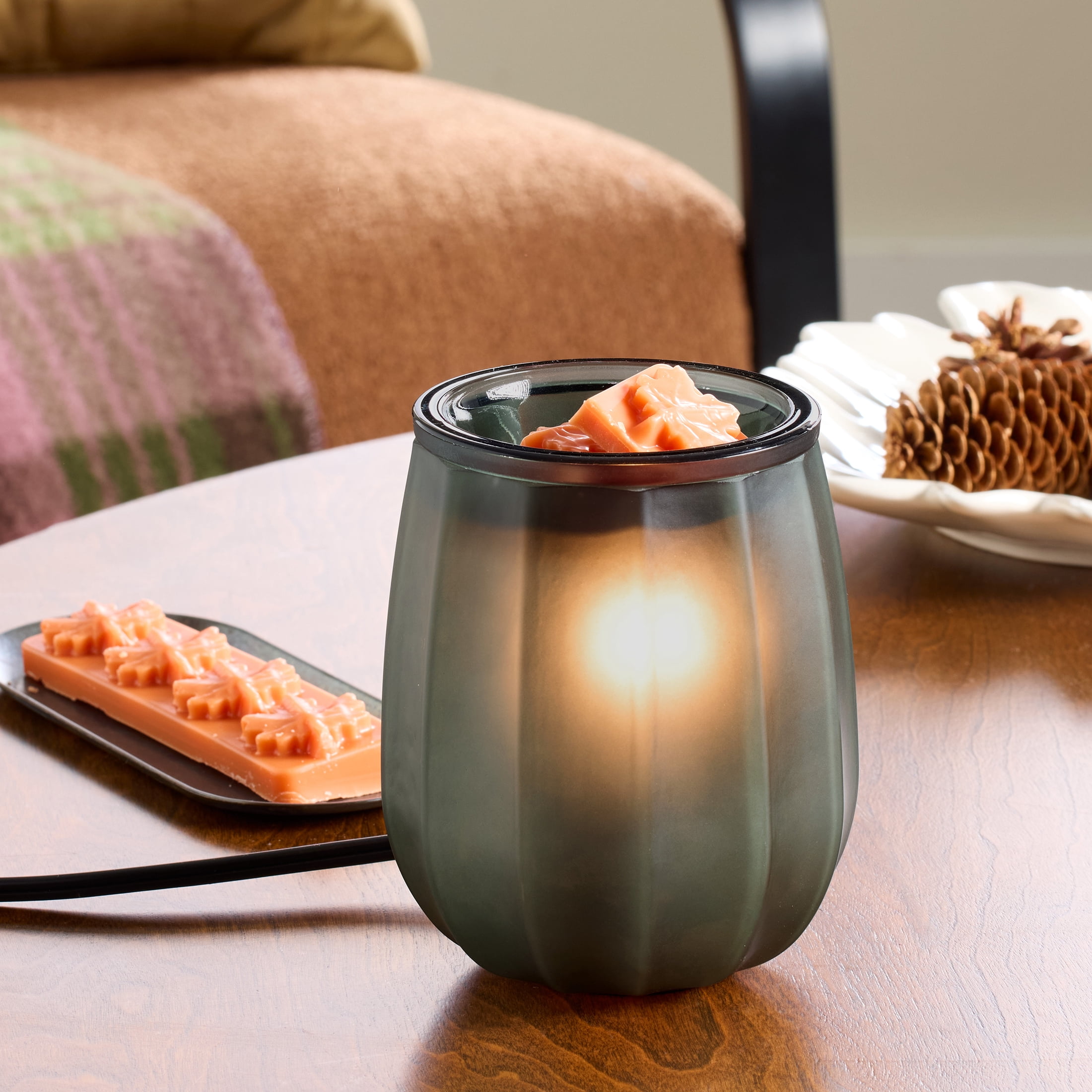 Better Homes & Gardens Green Soft Facet Wax Melt Warmer with Wax Melts, 2 Piece Gift Set
