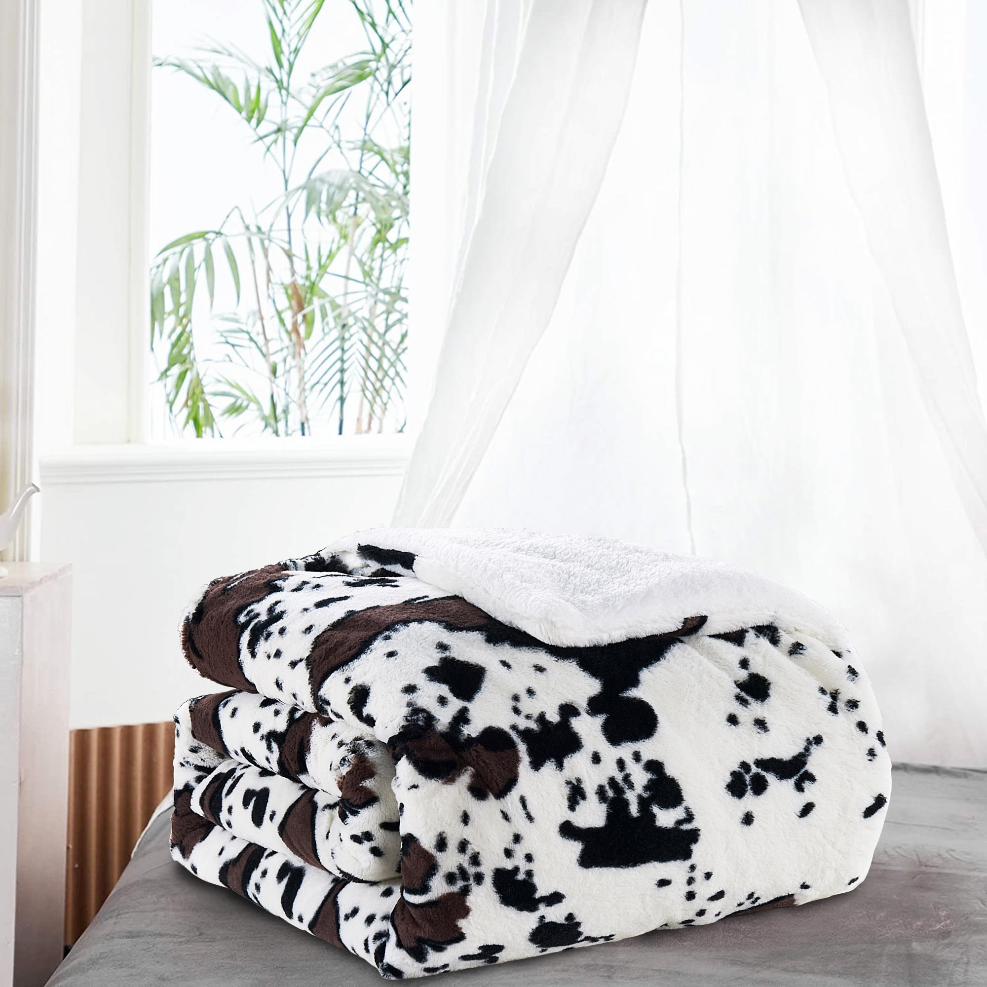 Camille Vegan Washable Faux Sherpa Fur Decorative Lumbar Bed