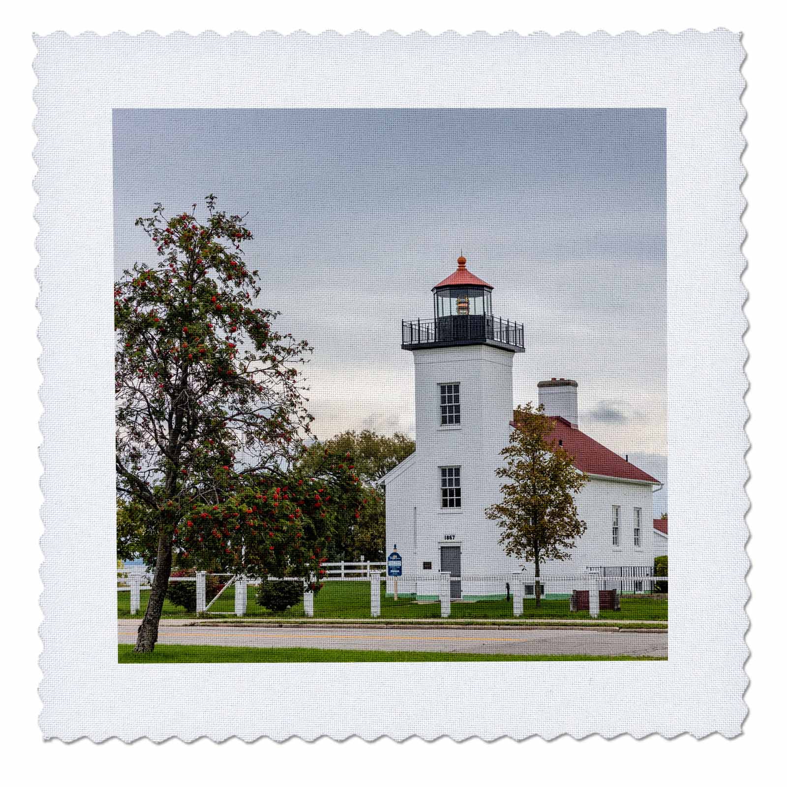 Sand Point Lighthouse in Escanaba, Michigan USA 8x8 inch quilt square