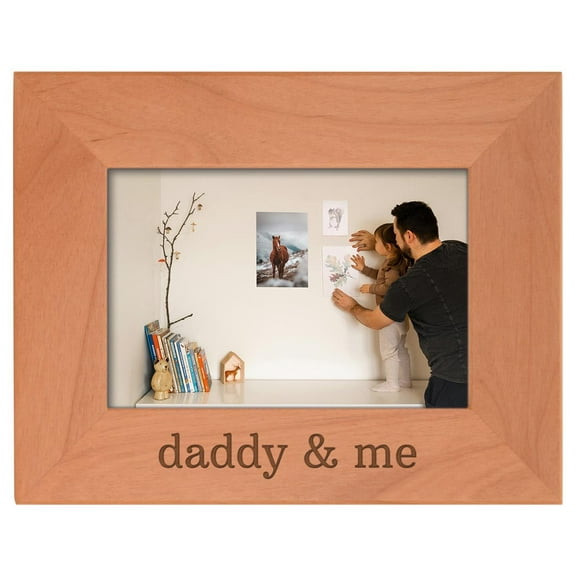 ThisWear Personalized Gifts Father's Day Gift Daddy's & Me Son Daughter Natural Wood Engraved 4x6 Landscape Picture Frame Wood