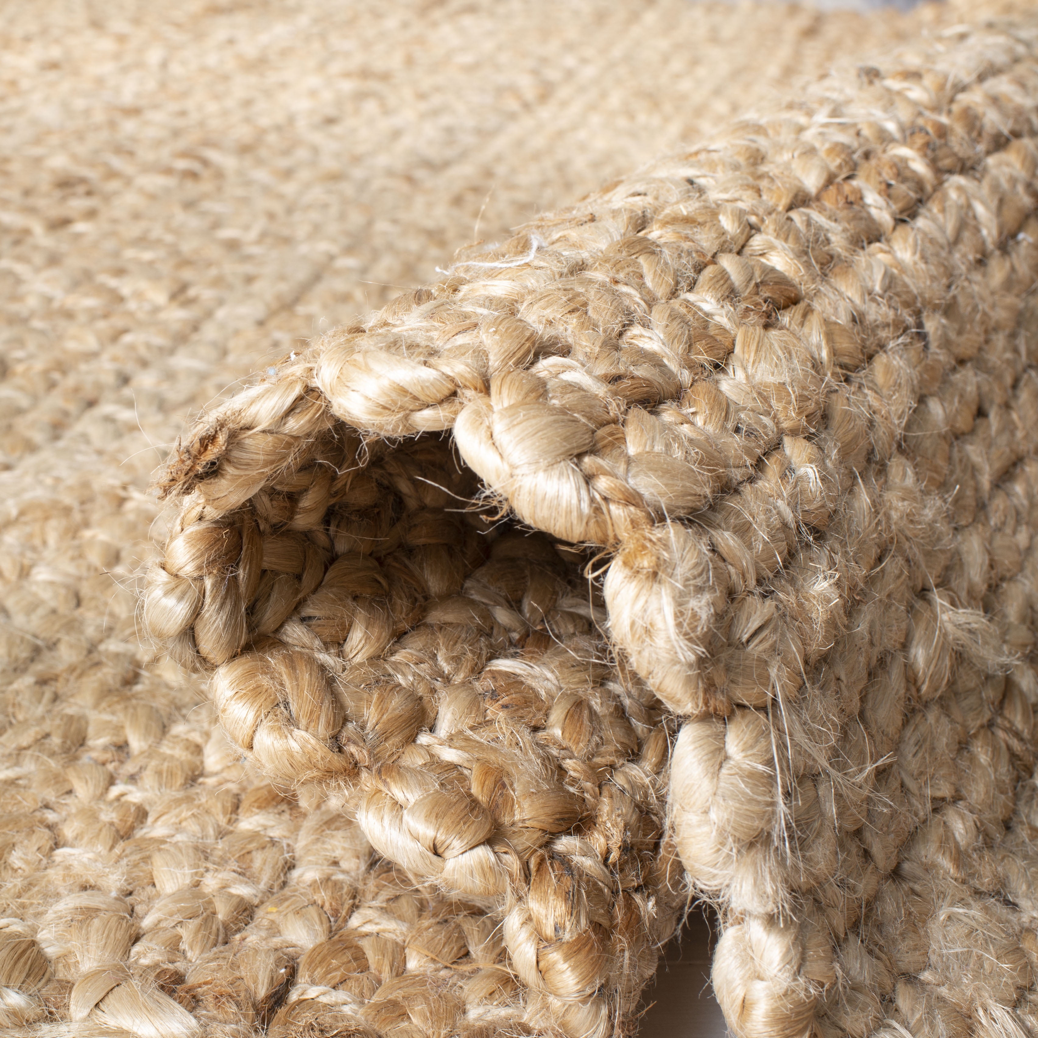 SAFAVIEH Martha Stewart Solid Area Rug, Natural, 5' x 7'6"