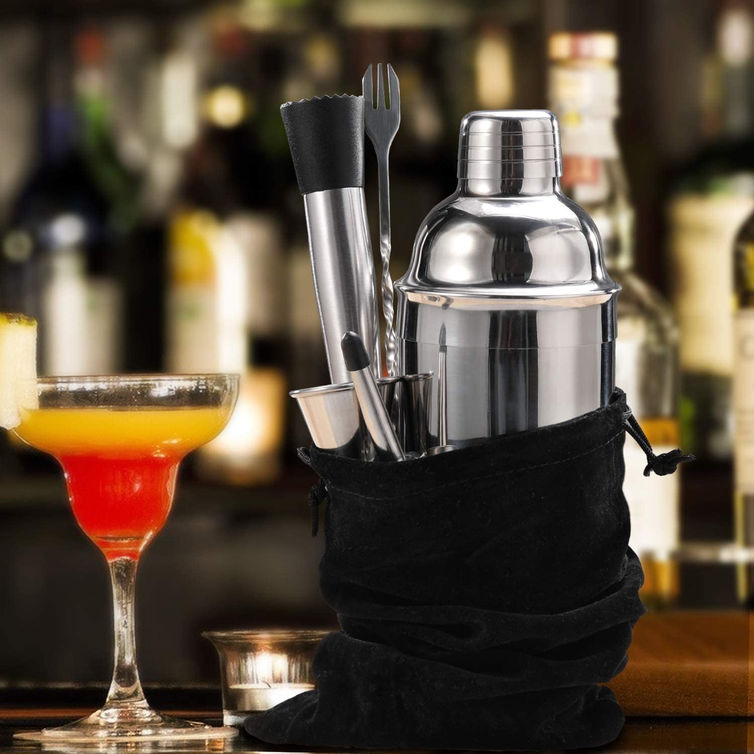 LUCKYGOOBO Cocktail Shaker,24 oz Martini Shaker,Drink Shaker Built-in  Strainer,Professional Stainless Steel Margarita Mixer,Bartender Kit Gifts.