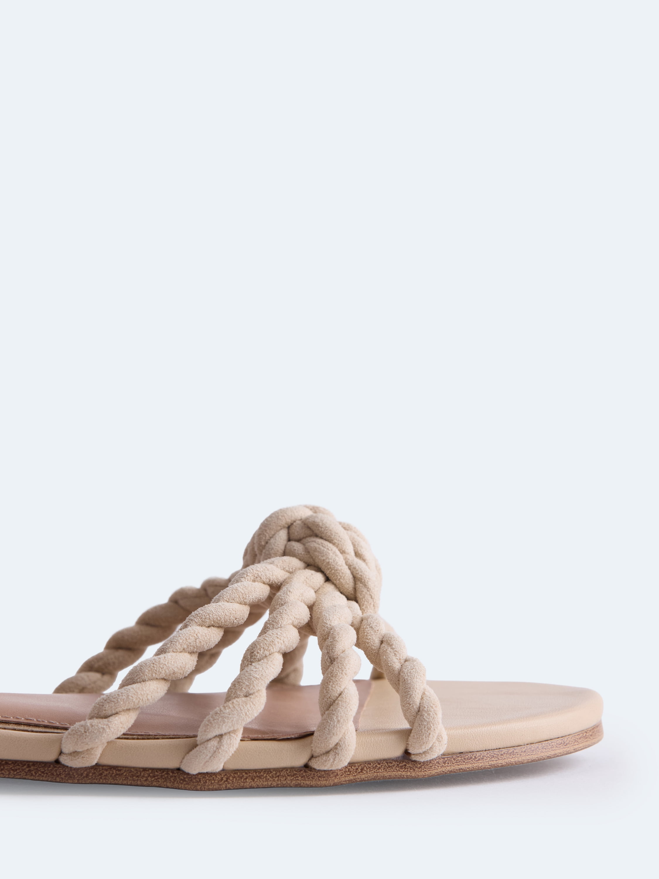 Free Assembly Women's Knot Flat Sandals