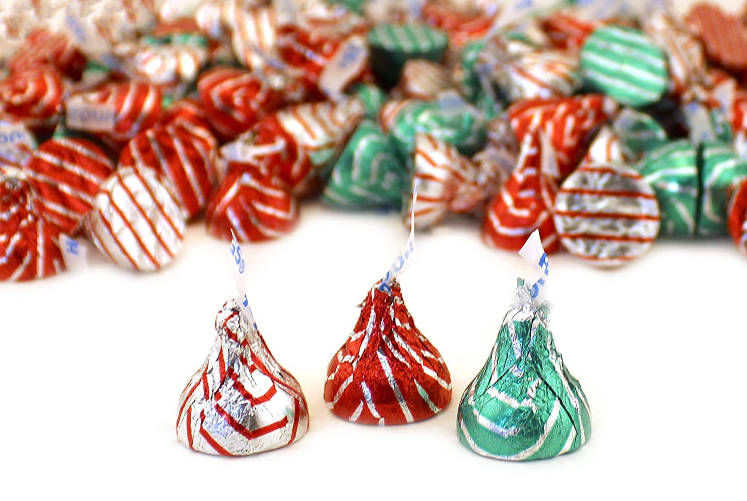LaetaFood HERSHEY'S HUGS KISSES Milk Chocolate Candy with White Creme Red Silver Green Striped (2 Pound Bag)