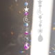 thumbnail image 4 of Atrapasol de cristal con forma de campana de viento, hecho a mano, con forma de arcoíris brillante, para colgar. B, 4 of 9