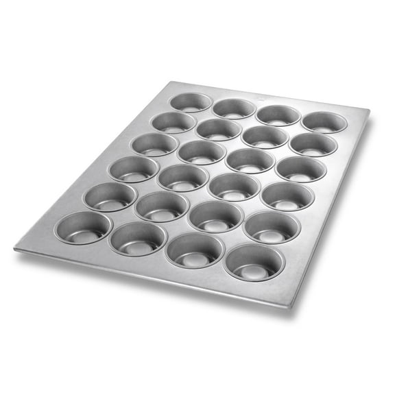 Chicago Metallic 43395 24-Cavity MaryAnn / Strawberry Shortcake Pan